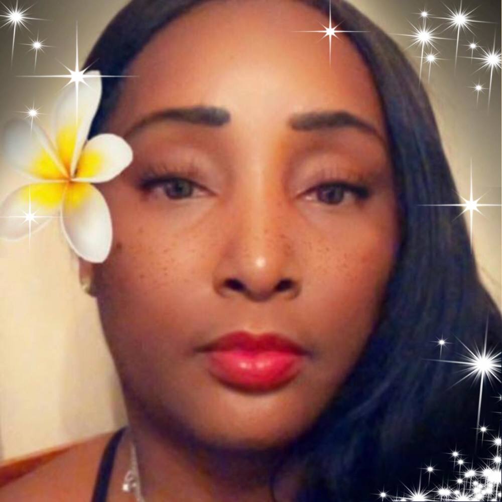 Meet your Posher, Luwannica